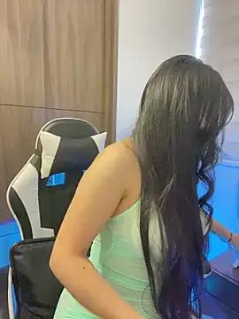 KateDeLatorre from StripChat is Freechat