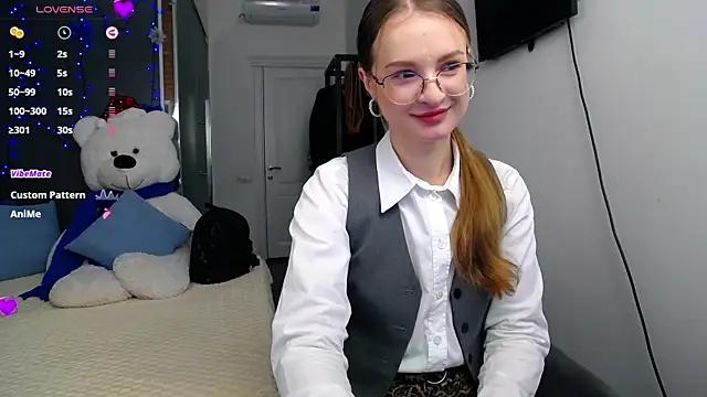 Entertain your itch for girls livestreamers with our collection of stunning models, skilled in the art of temptation and delight.