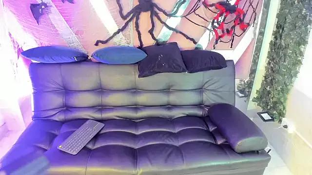 Entertain your itch for girls livestreamers with our collection of stunning models, skilled in the art of temptation and delight.