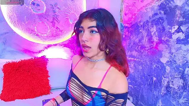 Entertain your itch for girls livestreamers with our collection of stunning models, skilled in the art of temptation and delight.