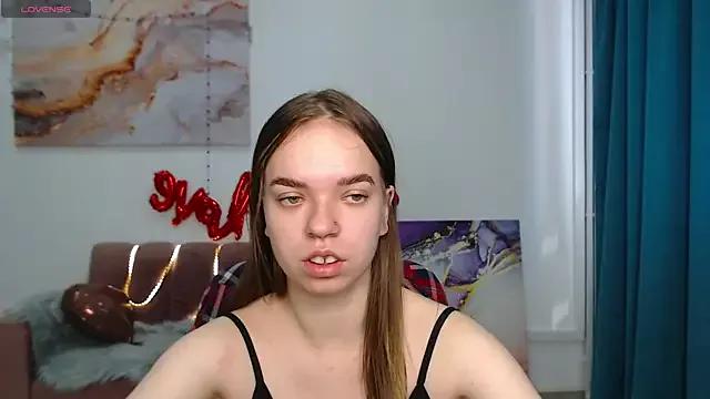 KatrinPearls from StripChat is Freechat