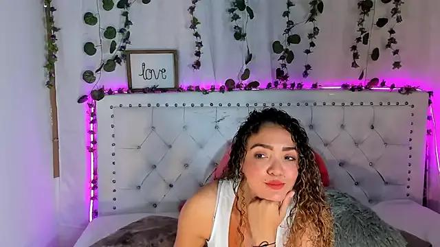 katty_harris from StripChat is Freechat