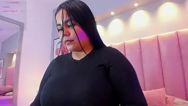 KeilyRoss from StripChat is Freechat