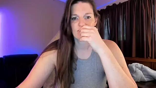 Kelly_Carolina from StripChat