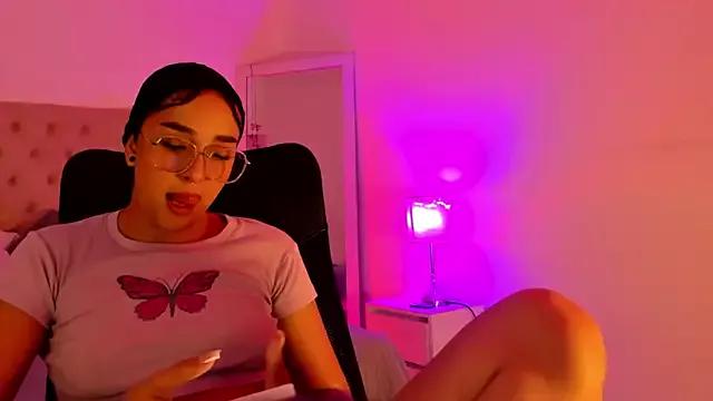 Kelly_Princess from StripChat is Freechat