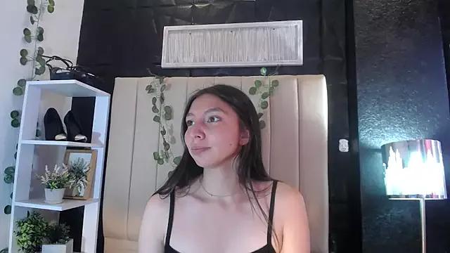 Entertain your itch for girls livestreamers with our collection of stunning models, skilled in the art of temptation and delight.
