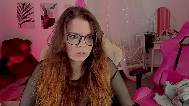 KeytSilvas from StripChat is Freechat
