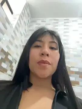 Photos of kim_monti from StripChat is Freechat