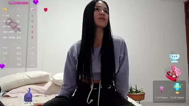 kimberlyshantal from StripChat is Freechat