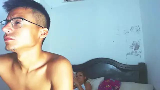 KingandQueen2 from StripChat is Freechat