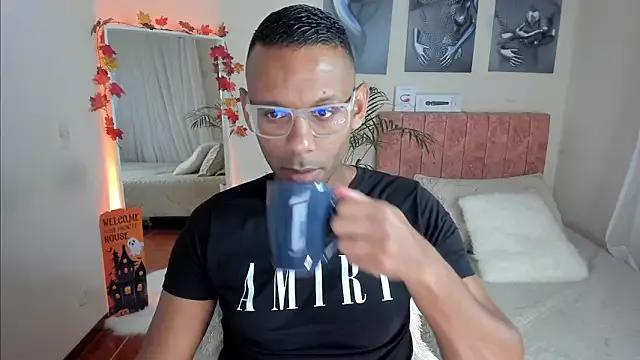 KingEdward_ from StripChat is Freechat