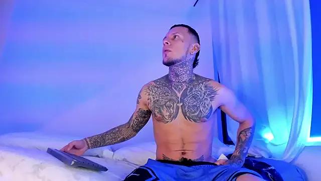 Kings_Ultimate from StripChat is Freechat