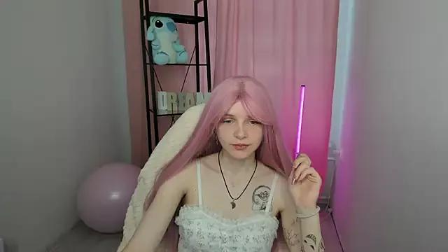 Entertain your itch for girls livestreamers with our collection of stunning models, skilled in the art of temptation and delight.