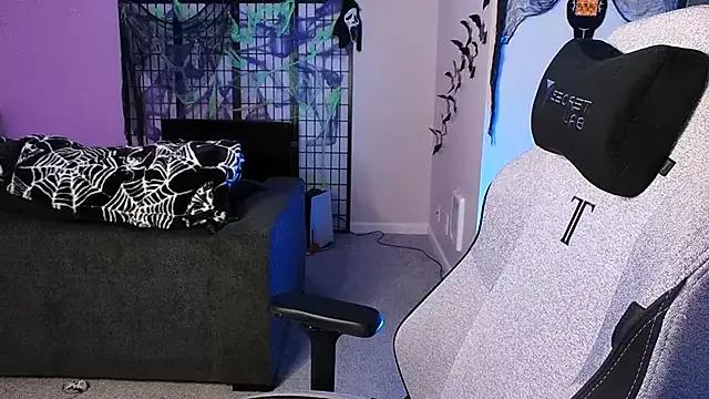 Entertain your itch for girls livestreamers with our collection of stunning models, skilled in the art of temptation and delight.