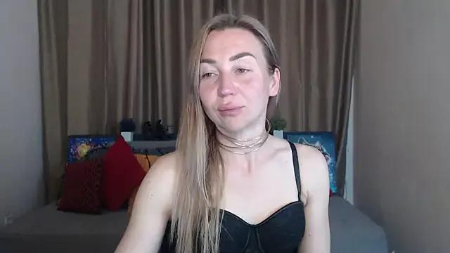 Entertain your itch for girls livestreamers with our collection of stunning models, skilled in the art of temptation and delight.