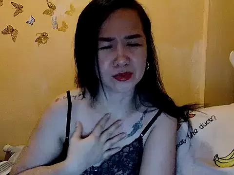 KissHott from StripChat is Freechat
