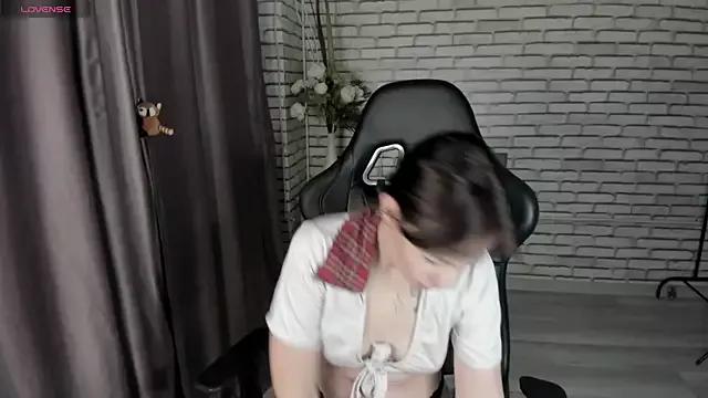 Kissi_Katyy from StripChat is Freechat