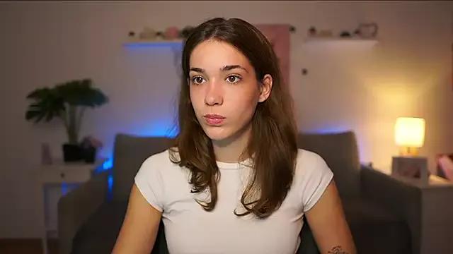 kissie_cat from StripChat is Freechat