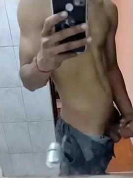 KissinTheass from StripChat
