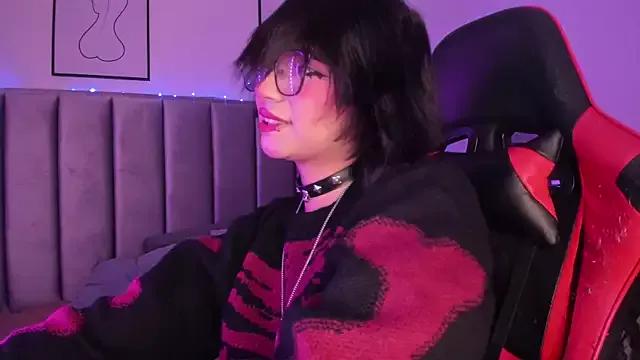 Kitty_Gang from StripChat is Freechat