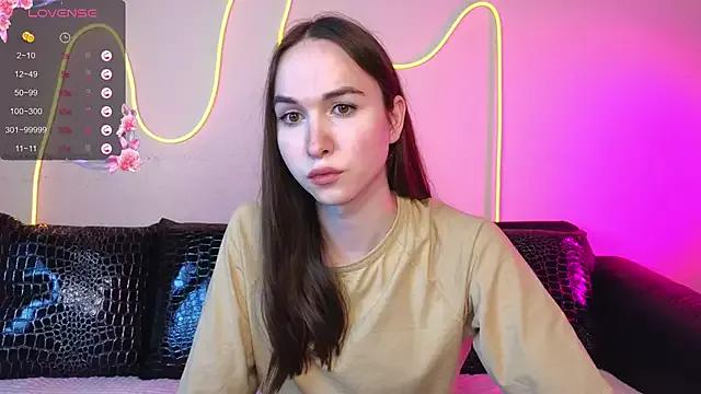 kitty_kattyy from StripChat is Freechat