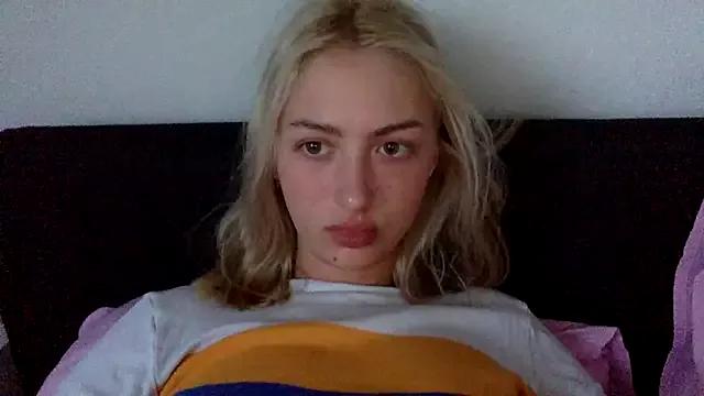 Photos of Kitty_Swetty from StripChat is Private