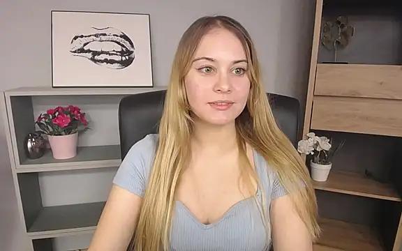 Entertain your itch for girls livestreamers with our collection of stunning models, skilled in the art of temptation and delight.
