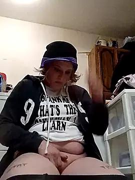 KITTYBOOBOOFUXX from StripChat is Freechat