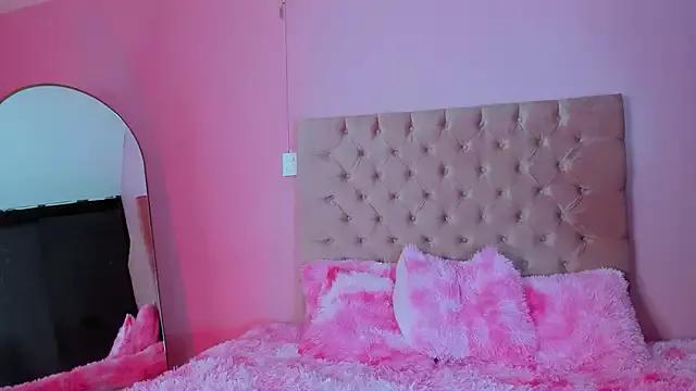 kITY_EVANS from StripChat is Freechat
