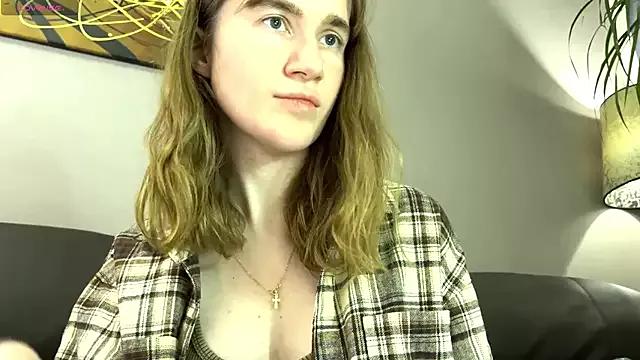 klementina__ from StripChat is Freechat