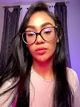 klohe_williamss from StripChat is Freechat