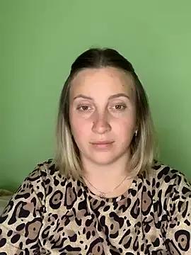 KristyFlowerX from StripChat is Freechat