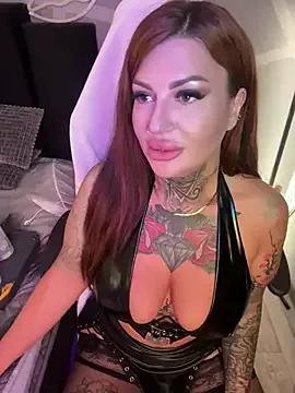 Entertain your itch for girls livestreamers with our collection of stunning models, skilled in the art of temptation and delight.