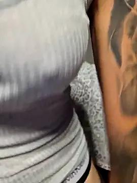 Entertain your itch for girls livestreamers with our collection of stunning models, skilled in the art of temptation and delight.