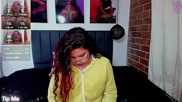 Entertain your itch for girls livestreamers with our collection of stunning models, skilled in the art of temptation and delight.