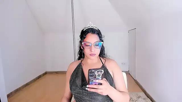 KyomiSwan12 from StripChat is Freechat