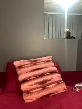 Lady-Amina from StripChat is Freechat