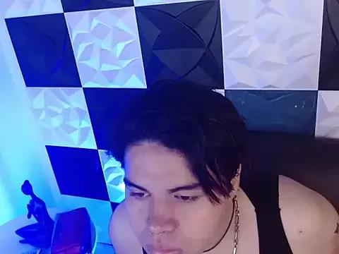 Lady_Evelynn from StripChat is Freechat