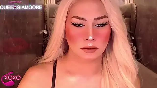 Lady_Giamoore from StripChat is Freechat