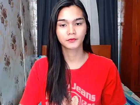 lady_in_moon from StripChat is Freechat