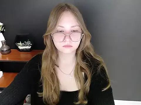 Entertain your itch for girls livestreamers with our collection of stunning models, skilled in the art of temptation and delight.