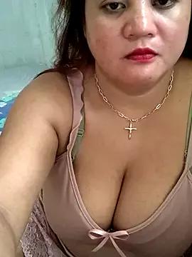 lady_rosie from StripChat is Freechat