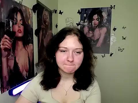 Entertain your itch for girls livestreamers with our collection of stunning models, skilled in the art of temptation and delight.