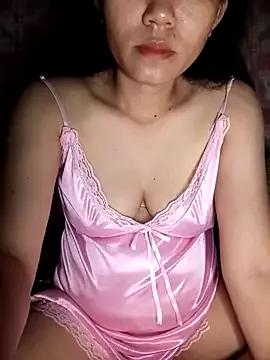 Entertain your itch for girls livestreamers with our collection of stunning models, skilled in the art of temptation and delight.
