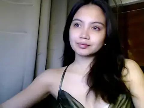 ladymiaxx from StripChat is Freechat
