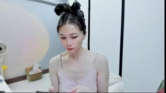 Entertain your itch for girls livestreamers with our collection of stunning models, skilled in the art of temptation and delight.