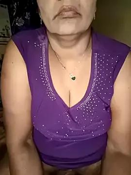 Lalli-Sexy from StripChat is Freechat