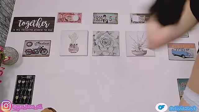 Entertain your itch for girls livestreamers with our collection of stunning models, skilled in the art of temptation and delight.