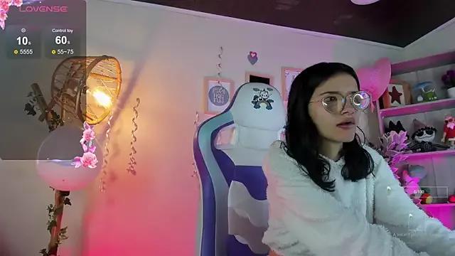 Lana_Dreams_ from StripChat is Freechat