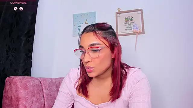 lana_sin from StripChat is Freechat